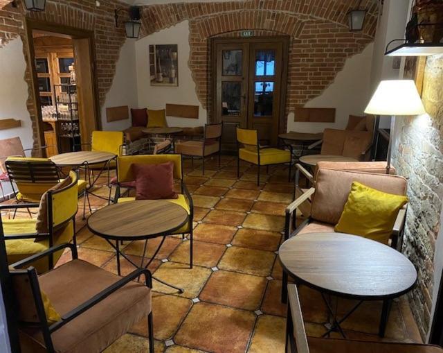 Hotel Via Ironia Vysoké Mýto Eksteriør billede