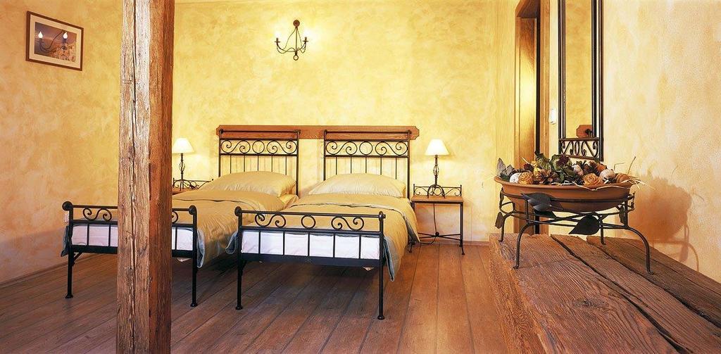 Hotel Via Ironia Vysoké Mýto Eksteriør billede