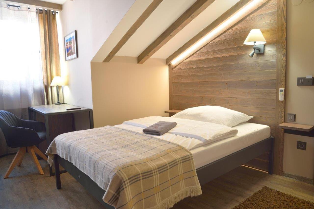 Hotel Via Ironia Vysoké Mýto Eksteriør billede